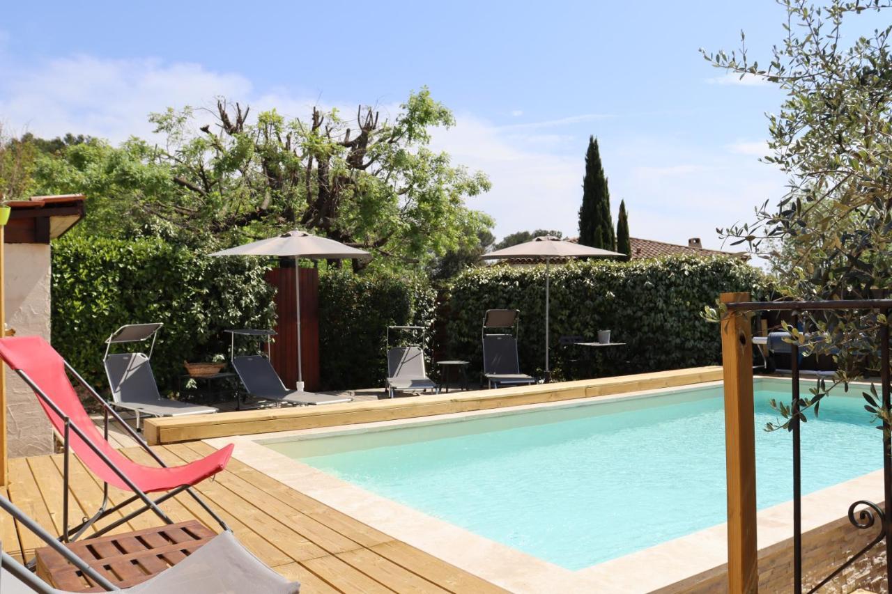 Gite Lapaz/Jacuzzi Prive/Piscine Draguignan Exterior foto