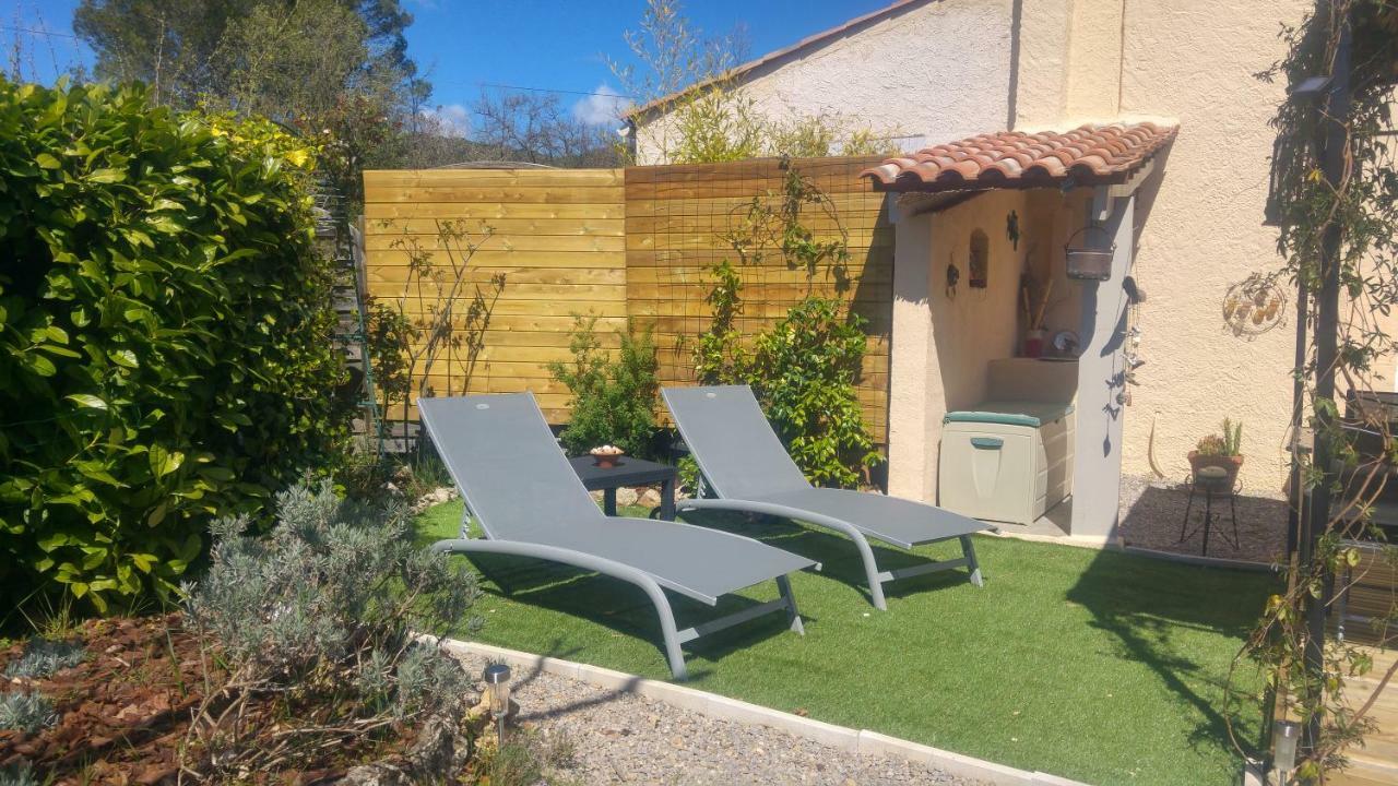 Gite Lapaz/Jacuzzi Prive/Piscine Draguignan Exterior foto